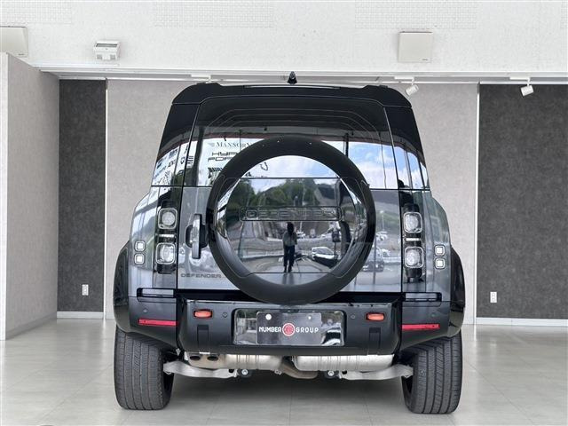 ディフェンダー110 X 3.0L D300 ディーゼル 4WD
