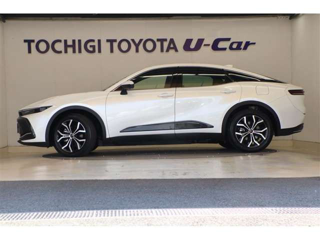 クラウンクロスオーバー2.5 G E-Four 4WD