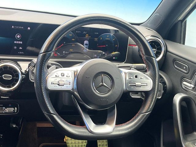 ���n���h�����̃X�������Ȃ��A���ꂢ�ȏ�Ԃ��ێ����Ă���܂��B�e�X�C�b�`���̓�����m�F�ς݂ł��B