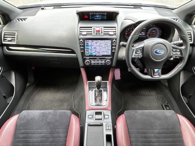 WRXS4 2.0 STI スポーツ アイサイト 4WD