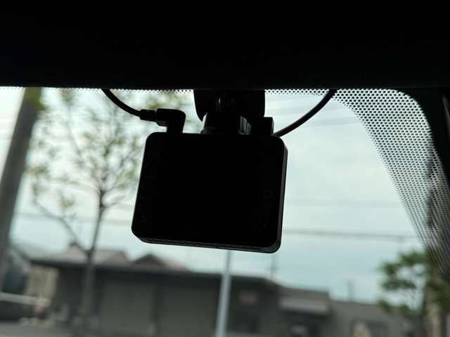 ���s�e���E�O��2�J�����h���C�u���R�[�_�[�B