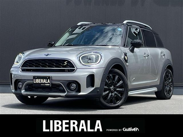 ミニクロスオーバークーパー S E オール4 プレミアム プラスパッケージ 4WD