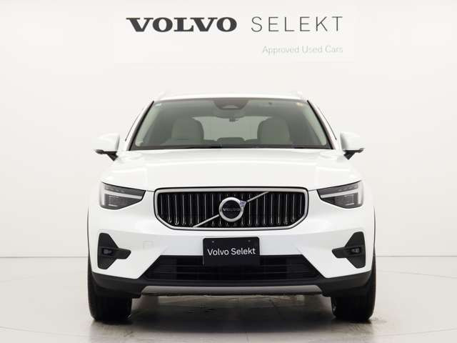 XC40ウルトラ B4 AWD 4WD