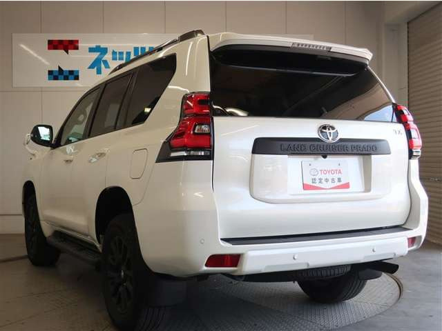 ランドクルーザープラド2.7 TX Lパッケージ マットブラック エディション 4WD