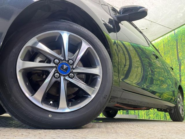 �y15�C���`�A���~�z�C�[���z�O�ςɃ}�b�`�����A���~�z�C�[���𑕒����Ă���܂��B�e��A���~�z�C�[����A�X�^�b�h���X�^�C�����戵�����Ă���܂��B���񂲑��k����������