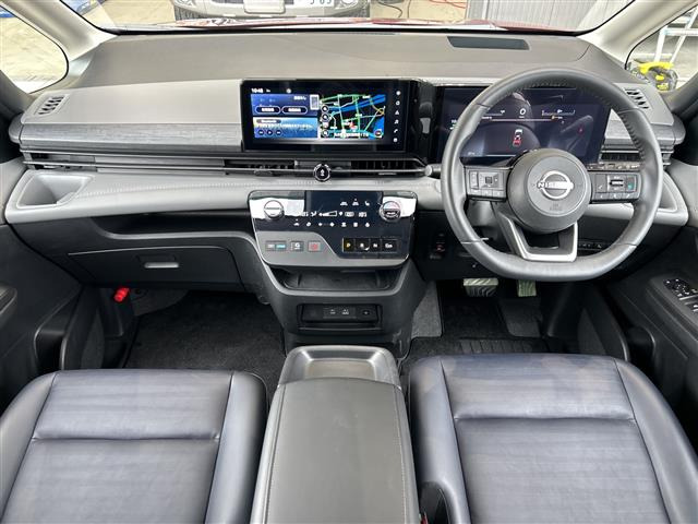 セレナ1.4 e-POWER ルキシオン