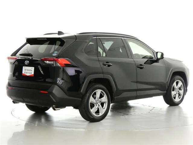 RAV42.0 X 4WD