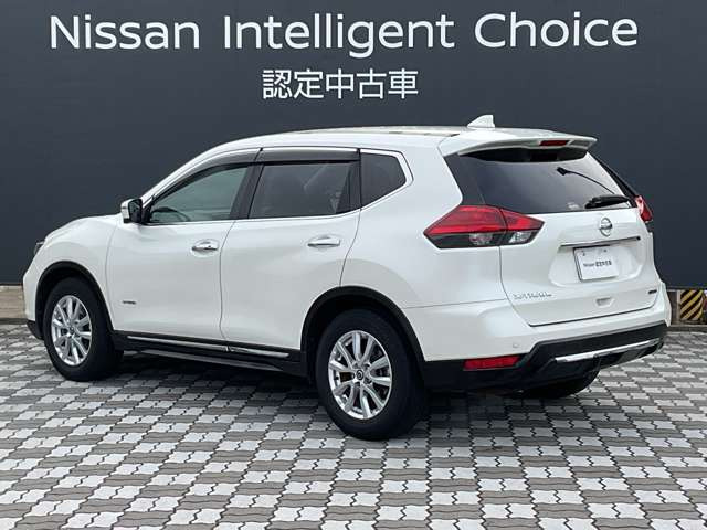 エクストレイル2.0 20Xi ハイブリッド 4WD