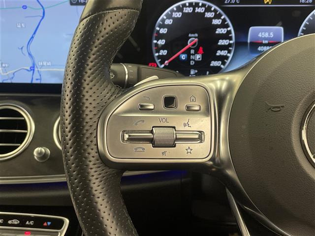 EクラスE220d アバンギャルド AMGライン