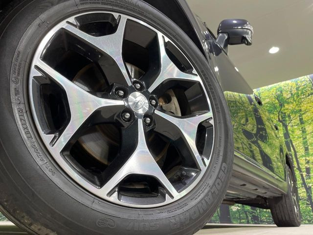 �y����18�C���`�A���~�z�C�[���z�O�ςɃ}�b�`���������A���~�z�C�[���𑕒����Ă���܂��B�e��ЊO�A���~�z�C�[����A�X�^�b�h���X�^�C�����戵�����Ă���܂��B���񂲑��k����������
