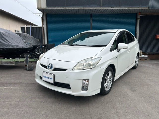 プリウス1.8 S