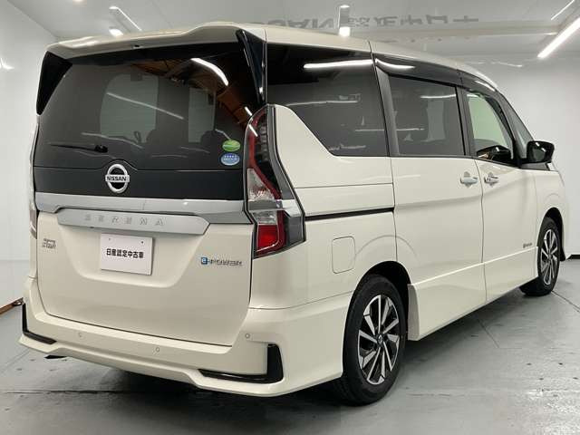 セレナ1.2 e-POWER ハイウェイスターV