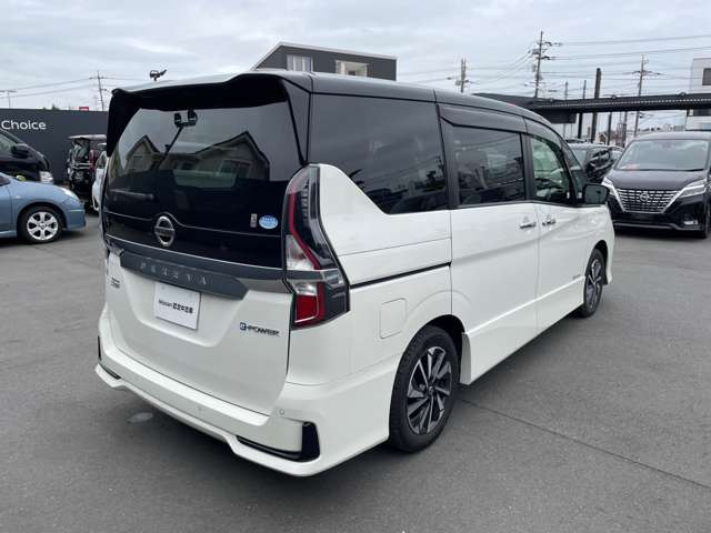 セレナ1.2 e-POWER ハイウェイスターG