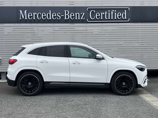 GLAクラスGLA200 d 4マチック アーバン スターズ 4WD