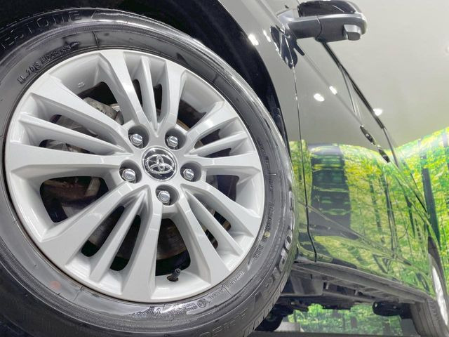 �y����16�C���`�A���~�z�C�[���z�O�ςɃ}�b�`���������A���~�z�C�[���𑕒����Ă���܂��B�e��ЊO�A���~�z�C�[����A�X�^�b�h���X�^�C�����戵�����Ă���܂��B���񂲑��k����������