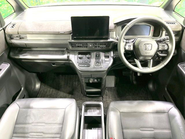 ステップワゴン2.0 e:HEV スパーダ プレミアムライン