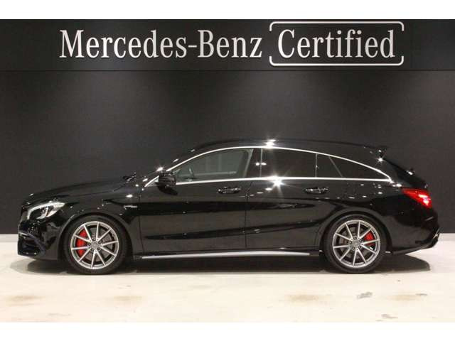 CLAシューティングブレークAMG CLA 45 4マチック 4WD