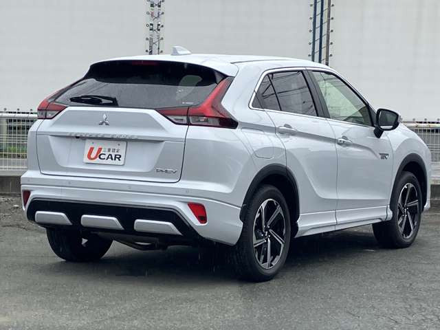 エクリプスクロスPHEV 2.4 P 4WD