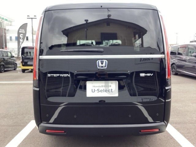 ステップワゴン2.0 e:HEV エアー EX
