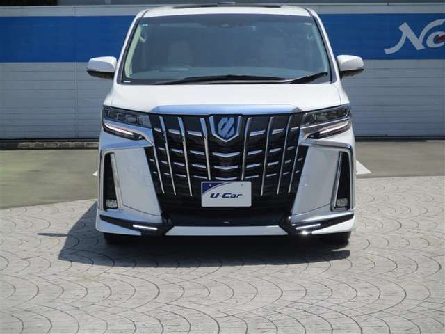 アルファードハイブリッド 2.5 エグゼクティブ ラウンジ S E-Four 4WD