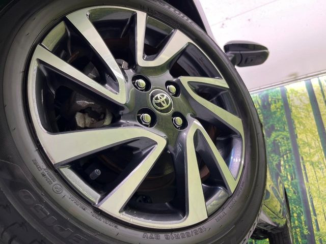 �y����16�C���`�A���~�z�C�[���z�O�ςɃ}�b�`���������A���~�z�C�[���𑕒����Ă���܂��B�e��ЊO�A���~�z�C�[����A�X�^�b�h���X�^�C�����戵�����Ă���܂��B���񂲑��k����������