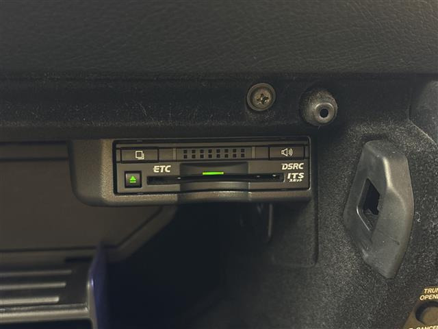 RC200t Fスポーツ