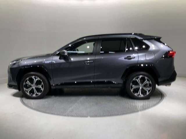 RAV42.5 プラグインハイブリッド Z E-Four 4WD
