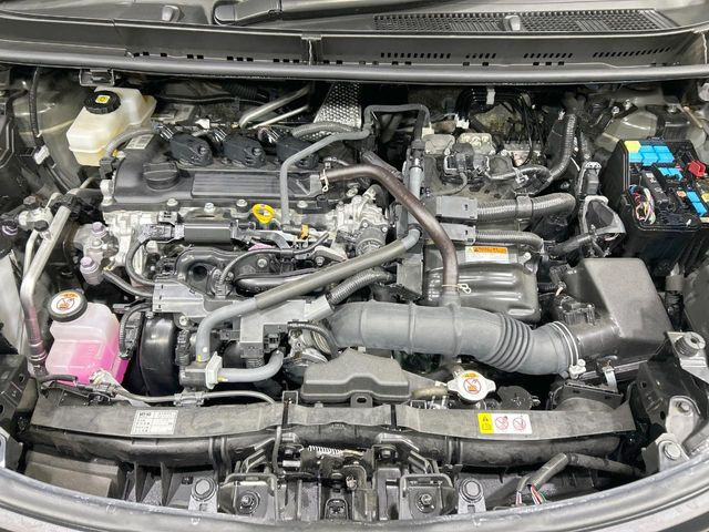 親切・丁寧な専門メカニックスタッフが応対!・車検・点検整備・事故等の修理などアフターサービスも安心。お車のカスタマイズもネクステージのサービススタッフまでご相談ください!