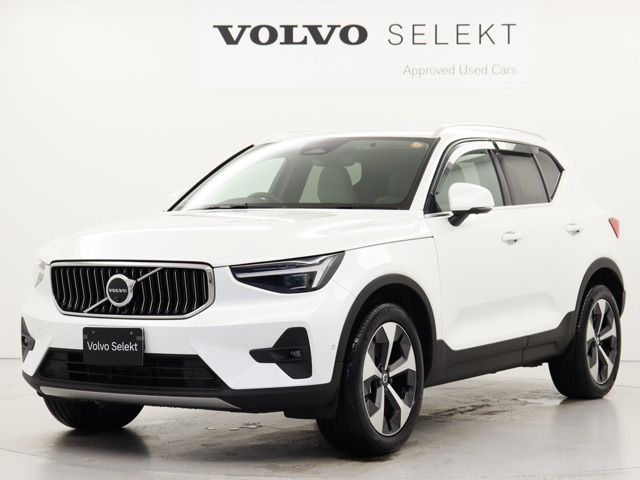 XC40ウルトラ B4 AWD 4WD