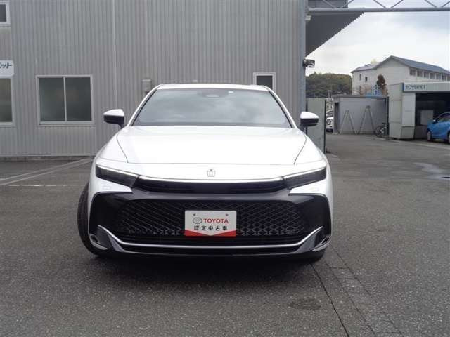 クラウンクロスオーバー2.4 RS E-Four advanced 4WD