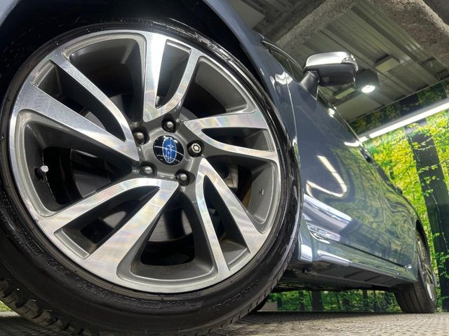 �y����18�C���`�A���~�z�C�[���z�O�ςɃ}�b�`���������A���~�z�C�[���𑕒����Ă���܂��B�e��ЊO�A���~�z�C�[����A�X�^�b�h���X�^�C�����戵�����Ă���܂��B���񂲑��k����������