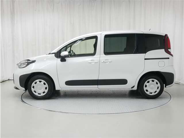シエンタハイブリッド 1.5 G E-Four 4WD
