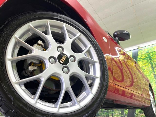 �y�����I�v�V����BBS��16�C���`�A���~�z�C�[���z�����I�v�V�����z�C�[���𑕒��B���s���\�̌���ɉ����A�O�ς����X�^�C���b�V���ɂȂ��Ă��܂��B