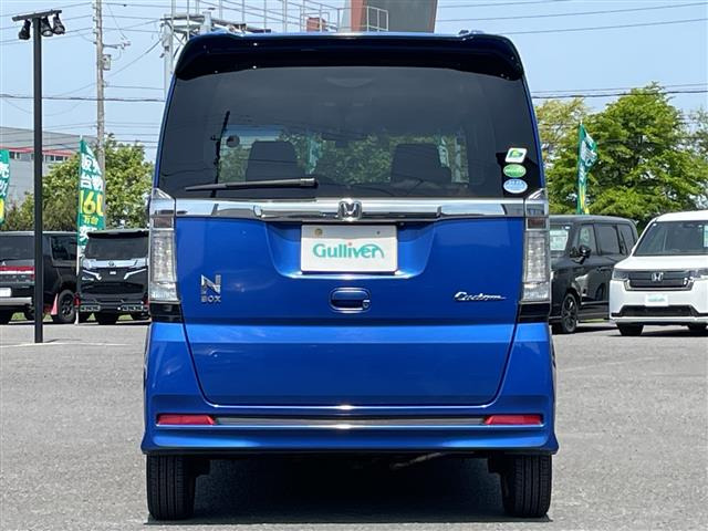 N-BOXカスタムG Lパッケージ 4WD