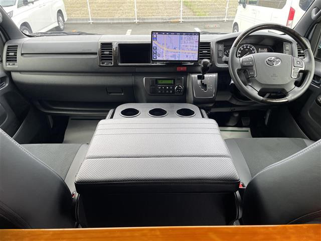 ハイエースバン2.0 マルチロールトランスポーター タイプII ロング