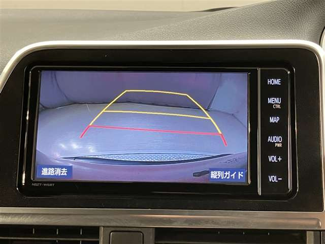 シエンタハイブリッド 1.5 G クエロ