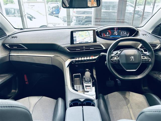 5008アリュール ブルーHDi ディーゼル