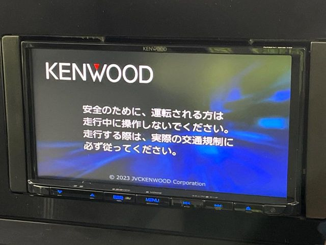 ノート1.2 X FOUR 4WD