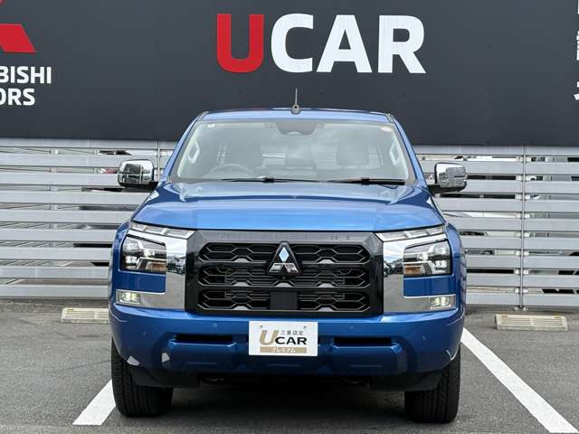 トライトン2.4 GLS ディーゼル 4WD