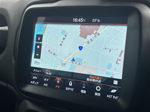レネゲードトレイルホーク 4xe 4WD