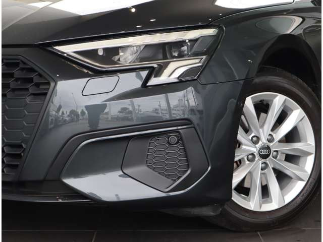 A3セダン30 TFSI