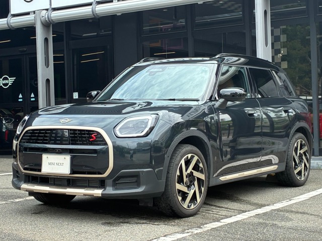 ミニカントリーマンS ALL4 DCT 4WD
