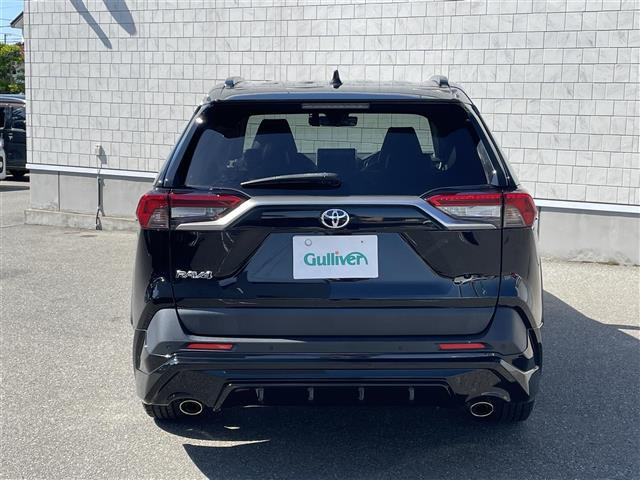 RAV42.0 G 4WD