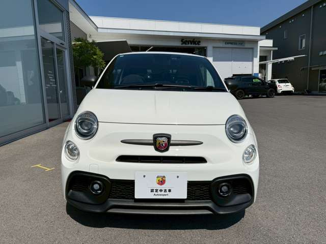 アバルト695ツーリズモ