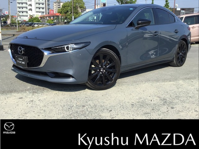MAZDA3セダン
