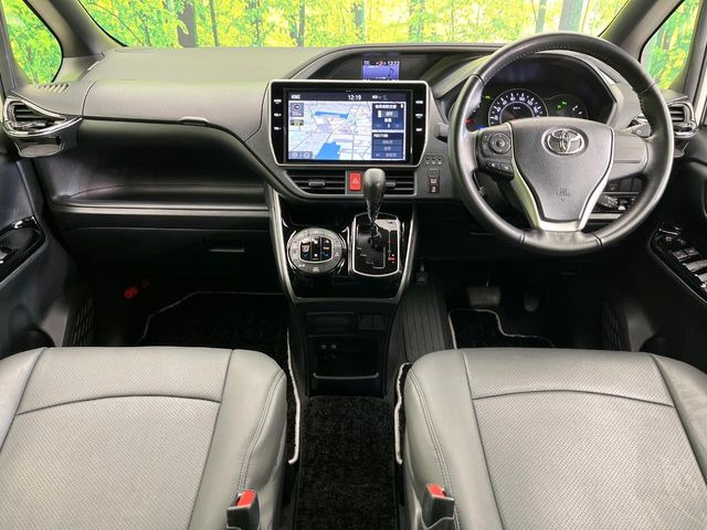 ヴォクシー2.0 ZS 煌III