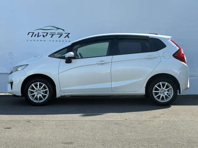 フィット1.3 13G Lパッケージ 4WD