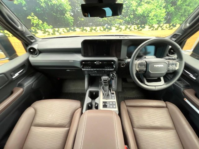 ランドクルーザー2502.8 ZX ファースト エディション ディーゼル 4WD