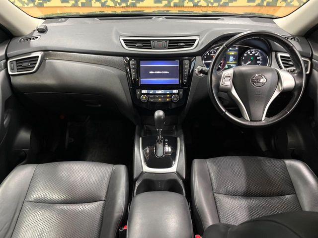 エクストレイル2.0 20X ハイブリッド ブラックエクストリーマーX エマージェンシーブレーキPKG 4WD