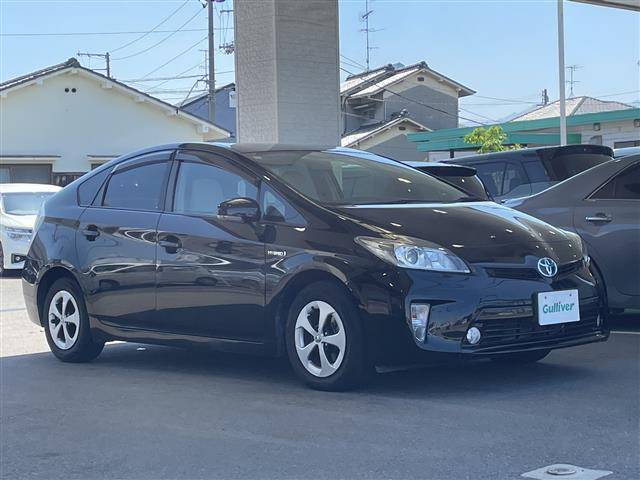 プリウス1.8 S